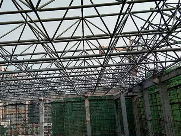 临江螺栓球网架工程报价